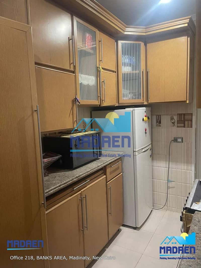 9 96662848-bfbc-4239-8fdd-dfc674c761da. jpeg