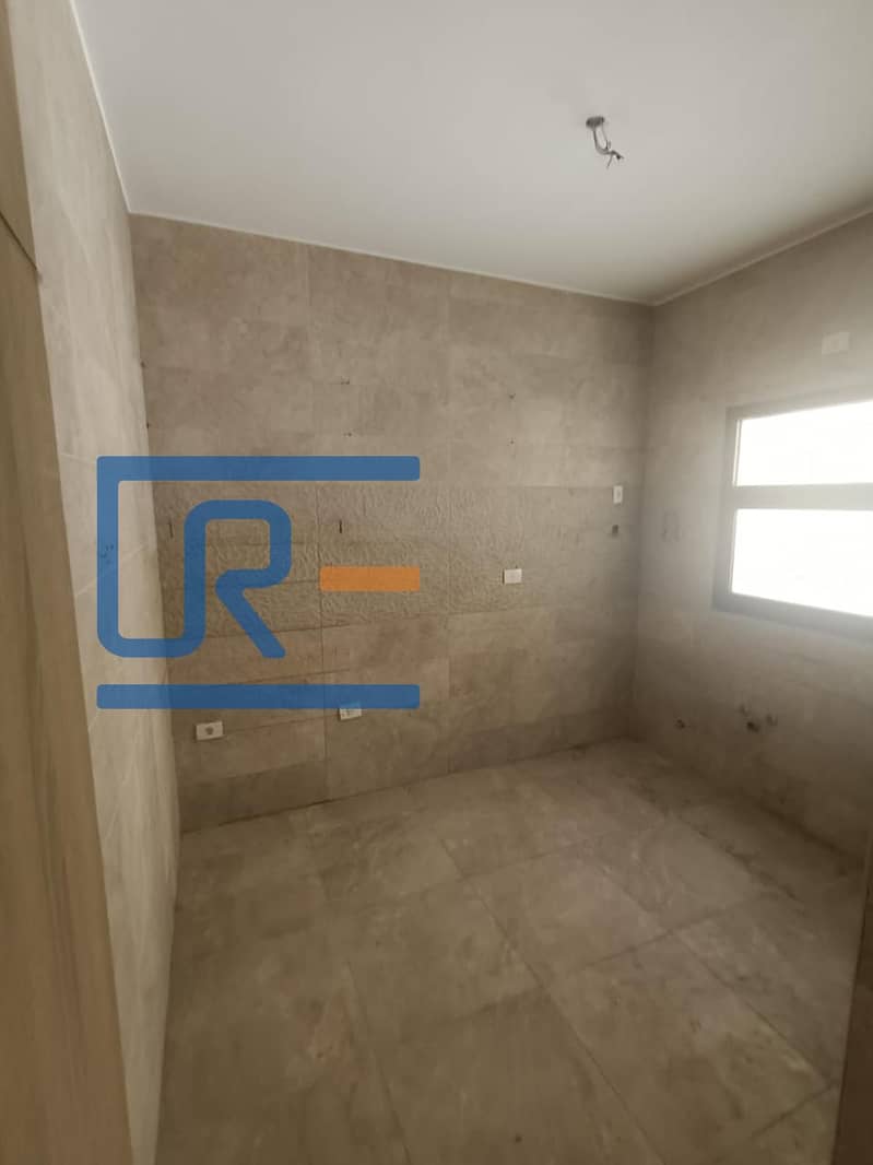 4 WhatsApp Image 2025-11-19 at 2.14. 15 PM. jpeg