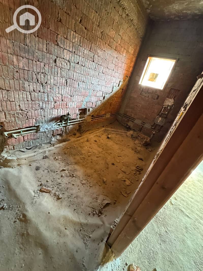 17 ee02e913-5bf4-4334-aa13-45ca3dd7313d. jpg