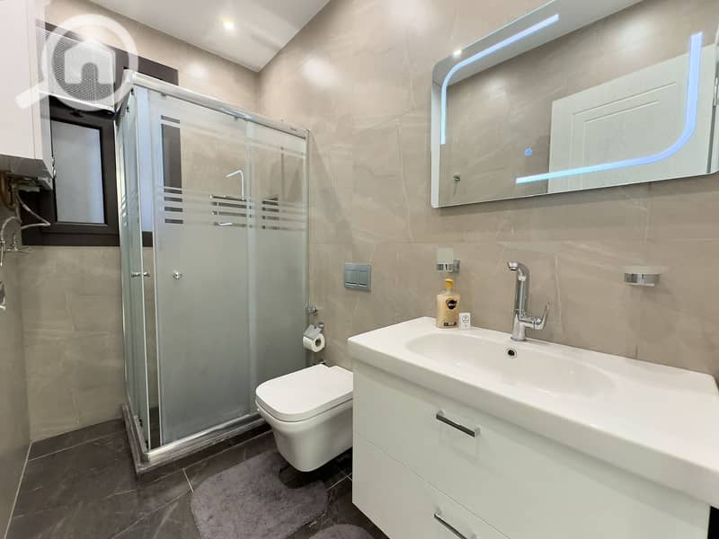 4 WhatsApp Image 2025-12-07 at 11.10. 07 AM (2). jpeg