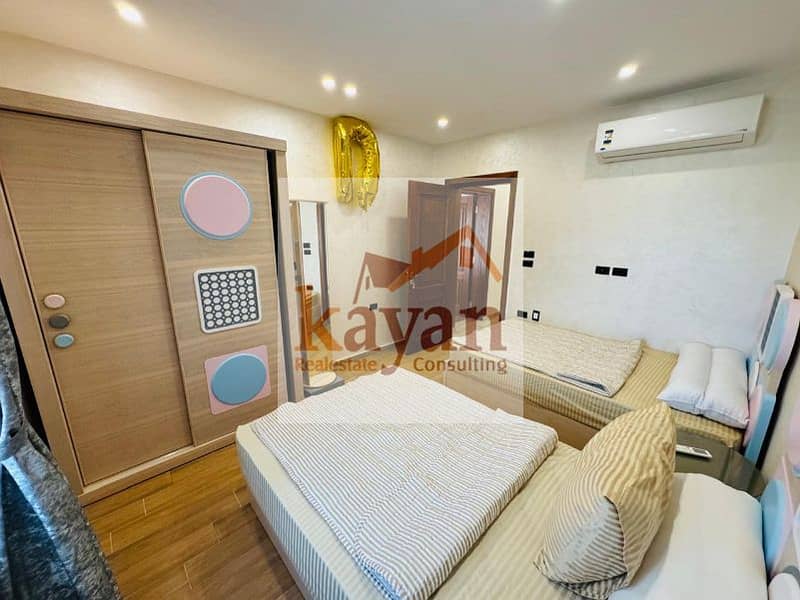 19 894d023f-6cb5-42ab-aa1f-0e2f1bf5910c. jfif. jpg