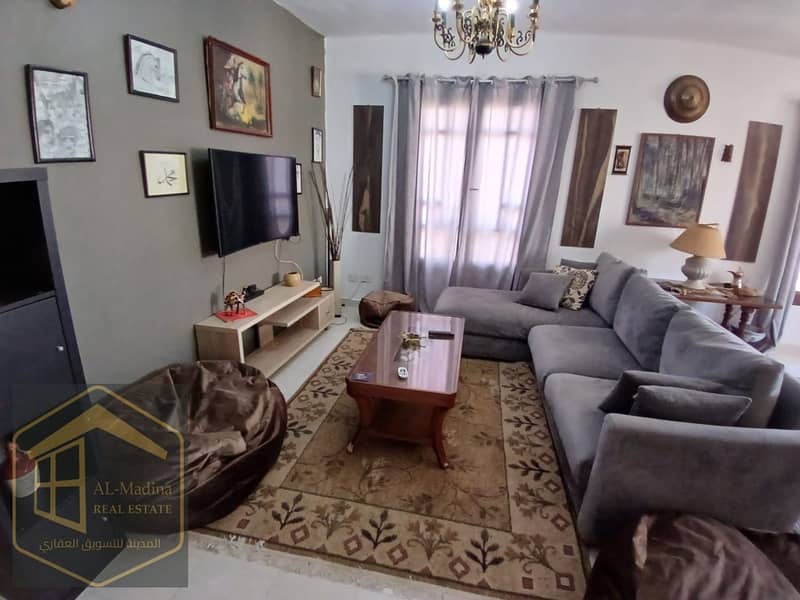 4 1cb9a917-3648-4385-bca9-7f23a13b8e70. jpg