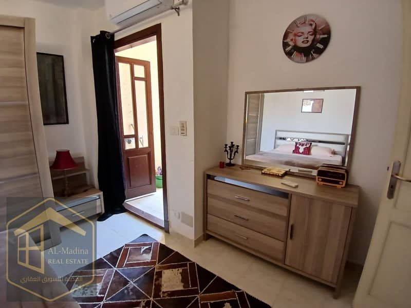 6 b275fb23-b3c8-4534-965f-4aea68fe84fe. jpg