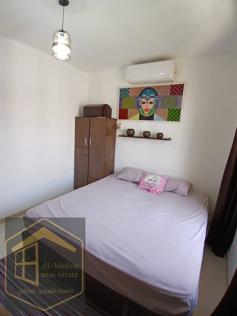 8 13beeb06-6aab-4183-a481-a6b3d470a023. jpg