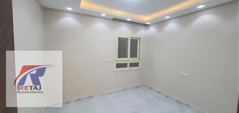 5 WhatsApp Image 2025-12-06 at 10.49. 28 PM (2). jpeg