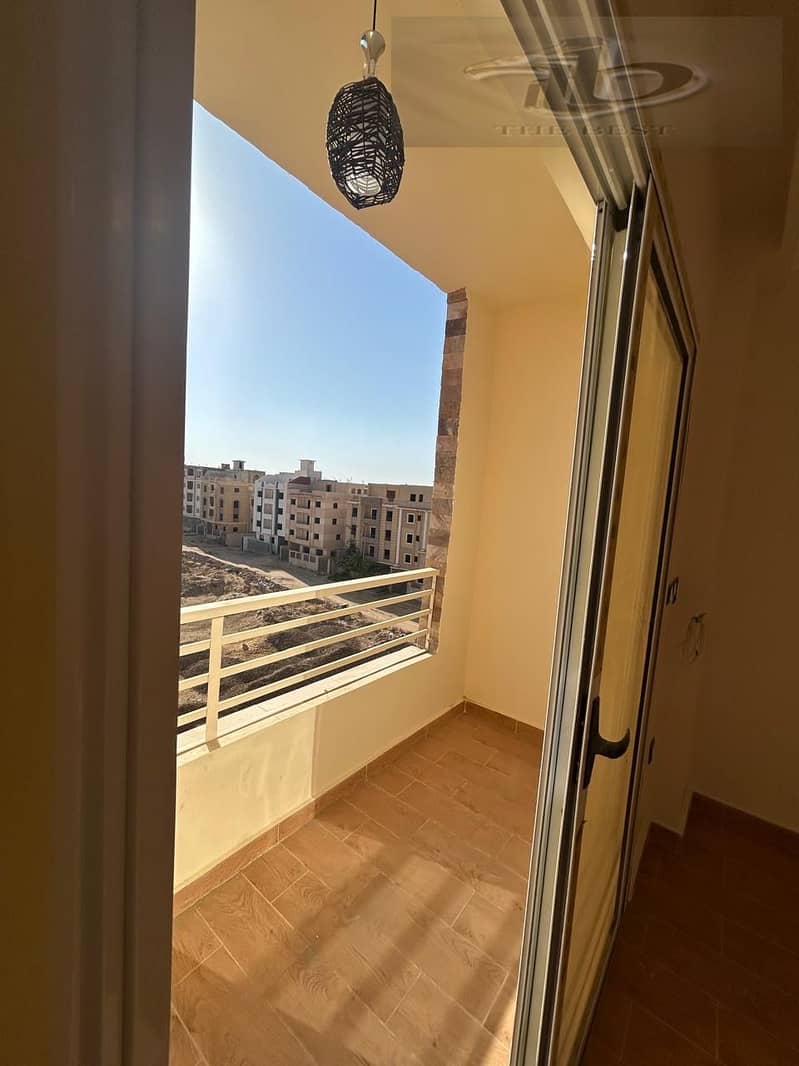 5 88945030-9a3c-4643-90d5-69955a62204d. jpeg