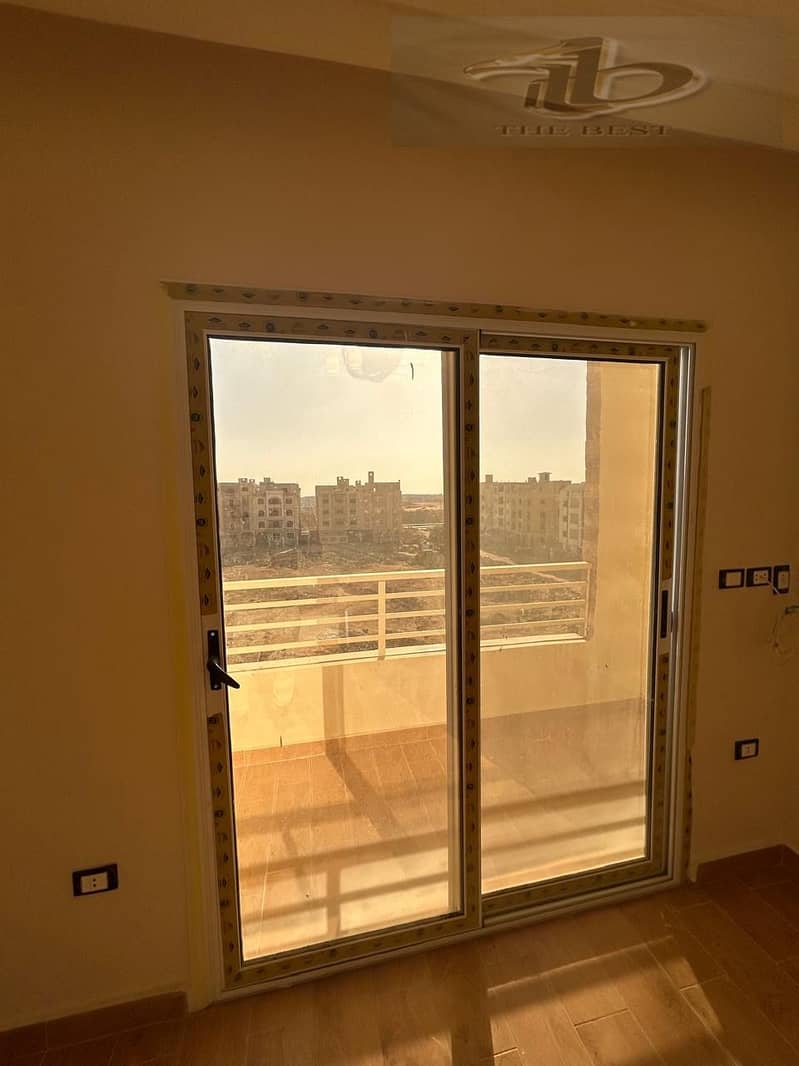 8 317833b9-0f7a-499b-be28-3c9ba03e4dae. jpeg