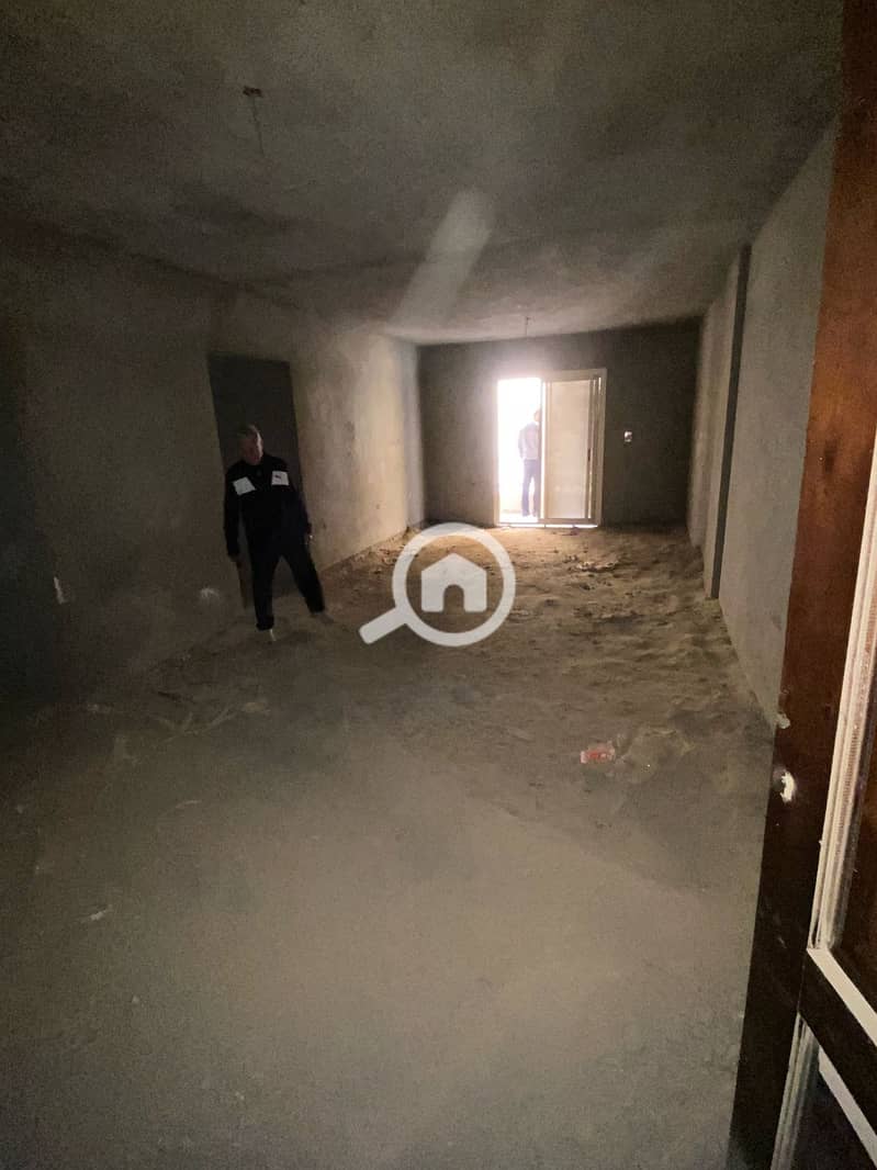 8 7b15397b-9d62-4c09-9fa5-a10b535ac191. jpeg