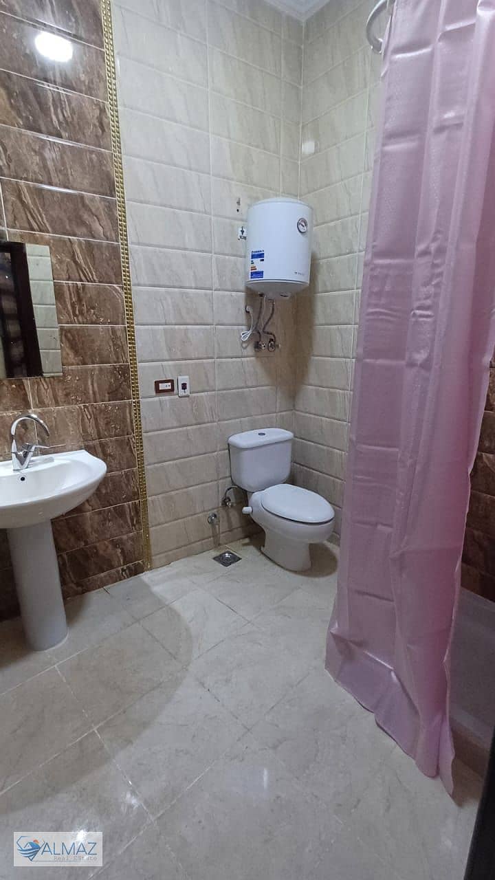 5 WhatsApp Image 2025-12-06 at 11.04. 12 AM. jpeg