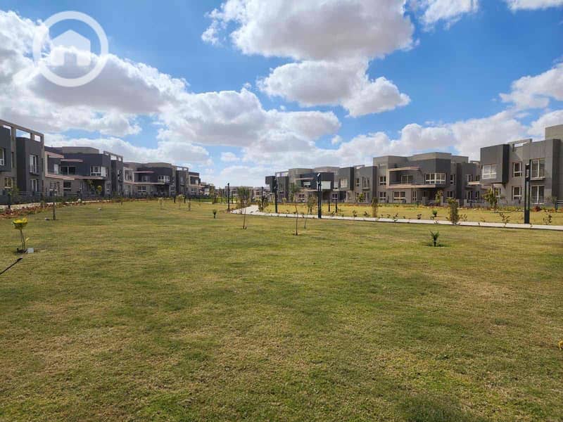 12 ba9f6203-928e-480d-ad38-9076a79b08ca. jpg