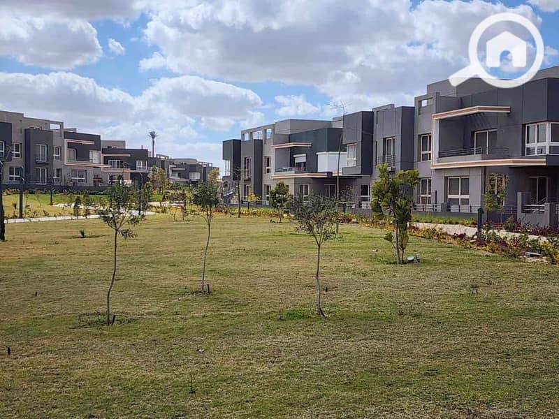 16 d975616f-4e50-4e8d-bf1c-2ad03f449fff. jpg