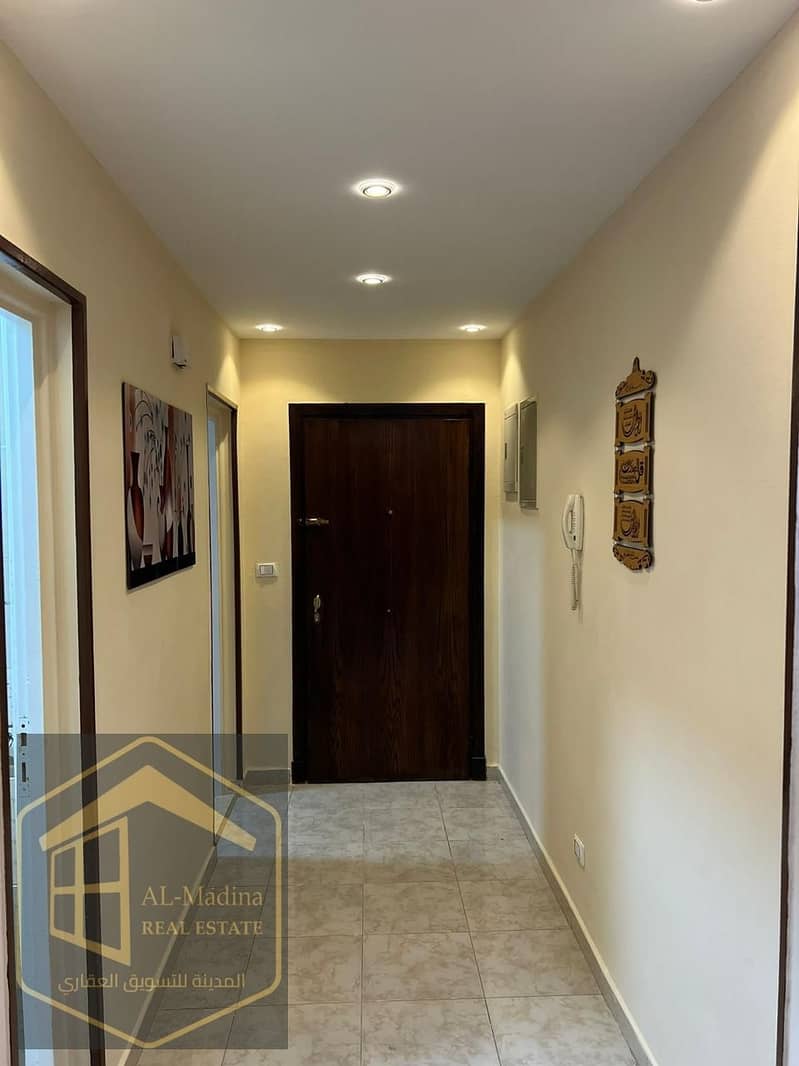 3 8ad48d4b-dcf8-4ac6-9f06-d03786c8c2d3. jpg