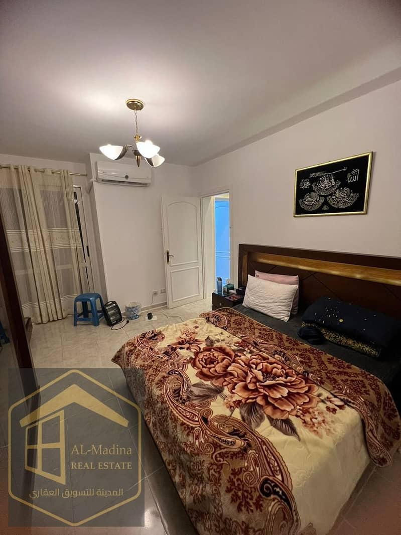 4 921d0959-b82a-4d0a-83a1-dcd783ee1dc6. jpg