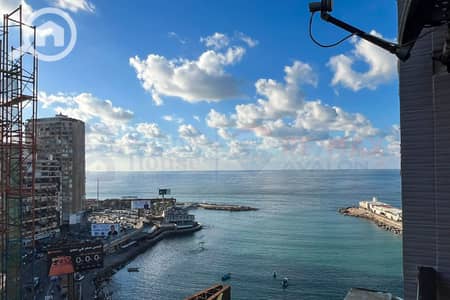 شقة 3 غرف نوم للايجار في جليم، الإسكندرية - 1. jpg