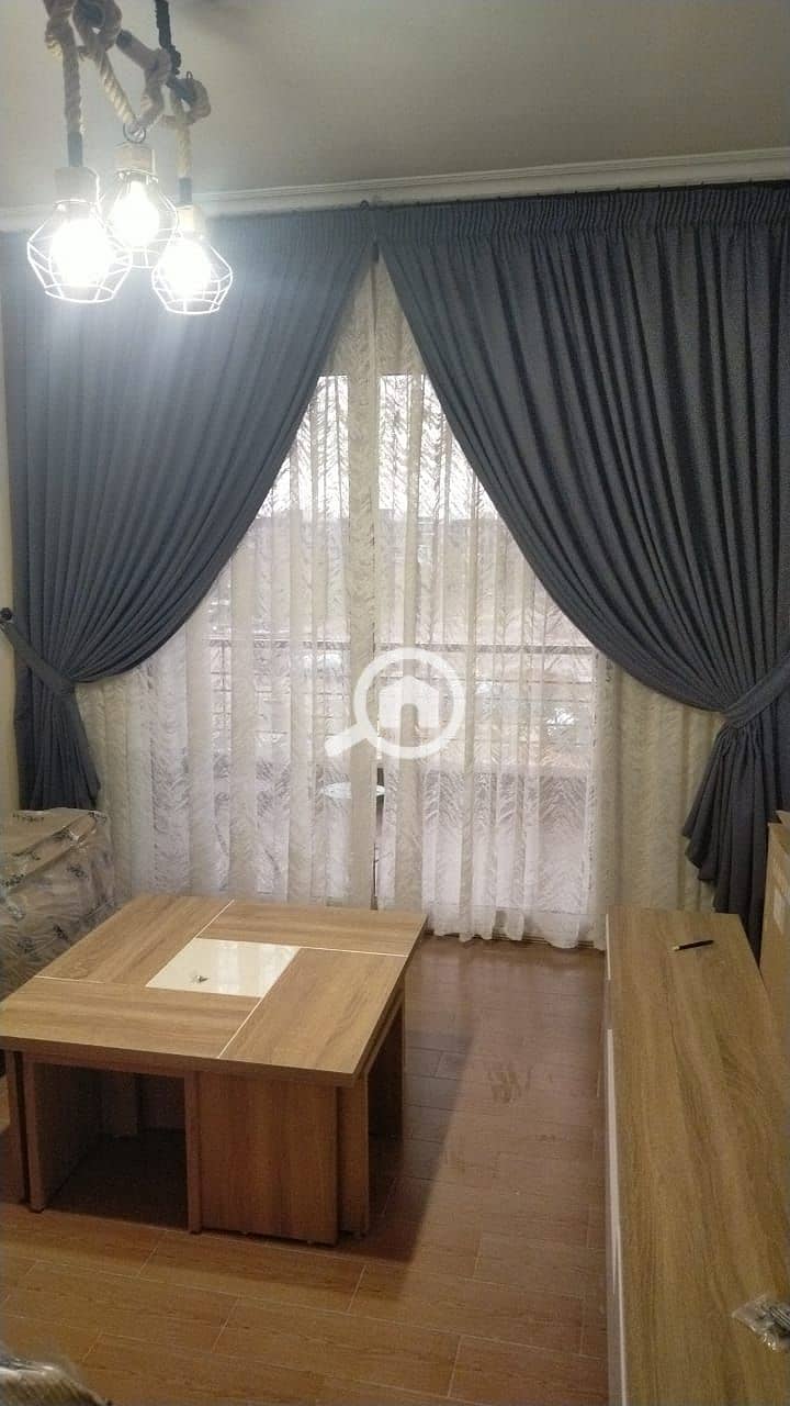 2 04c5feaa-72e2-4e18-b2b2-9eddaa816b09. jpeg