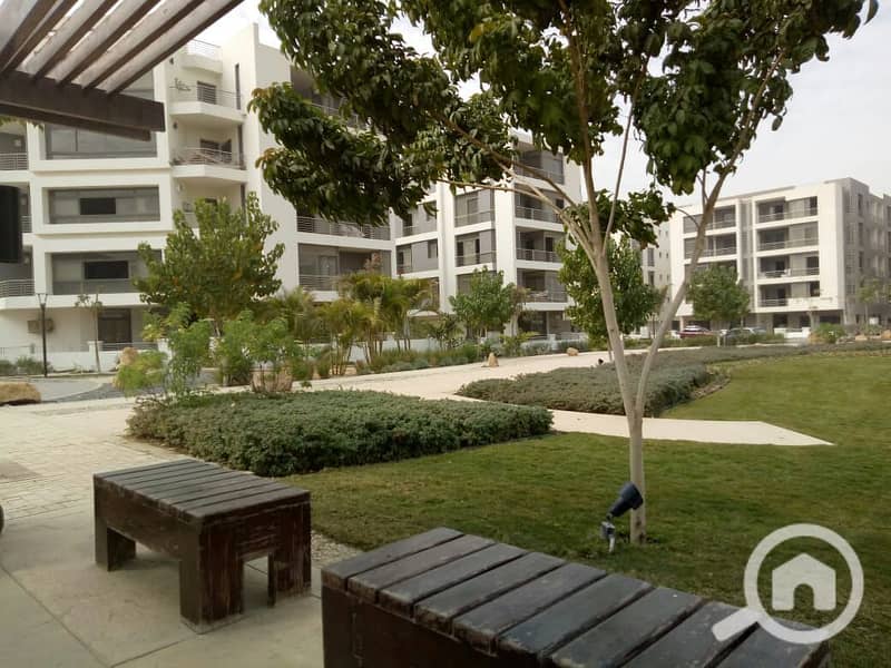 4 0d4c633e-d63f-483a-8719-54d32abe43bc. jpg