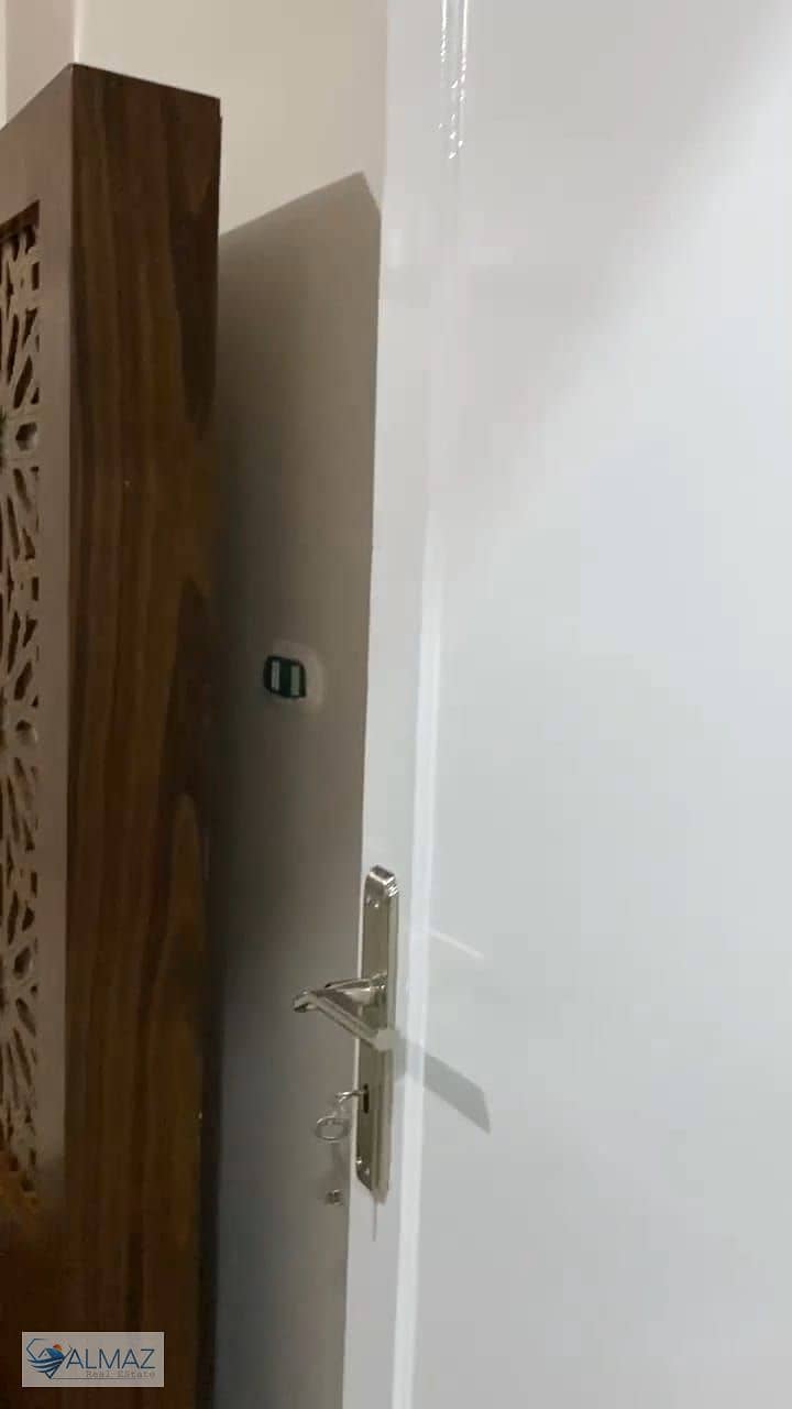 10 WhatsApp Image 2025-12-07 at 11.43. 12 AM. jpeg