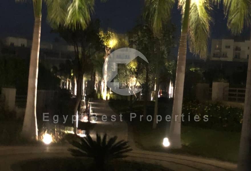 5 3d4aecb7-f11c-4bde-9ec3-aaebbb2fc234. jpg