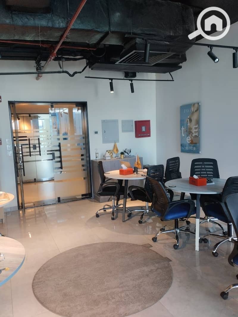 6 WhatsApp Image 2025-12-07 at 11.35. 11 AM (2). jpeg