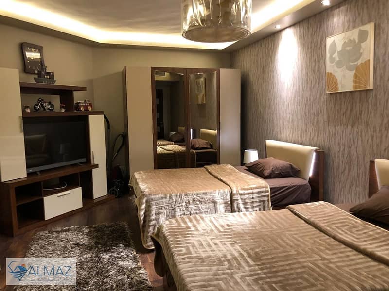 31 WhatsApp Image 2025-12-06 at 11.27. 40 AM (1). jpeg