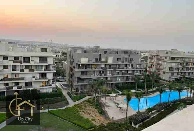 10 8317721-4de25o. jpg