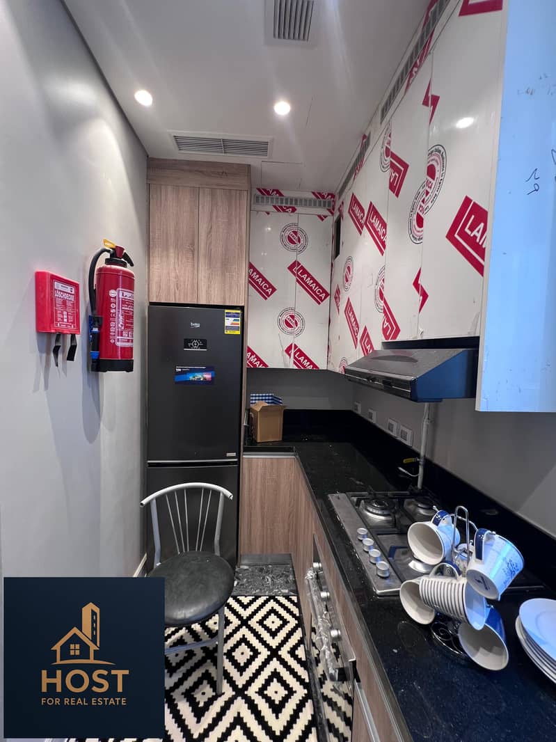 4 WhatsApp Image 2025-11-11 at 10.26. 58 (1). jpeg