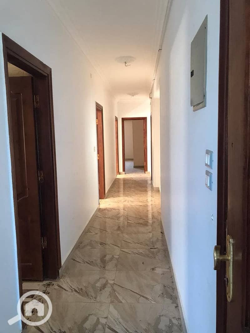 6 ee562643-7a5a-4d58-aee4-22cb0beed2a4. jpg