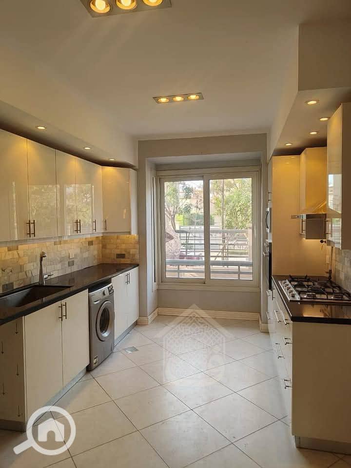 9 Background (5). png