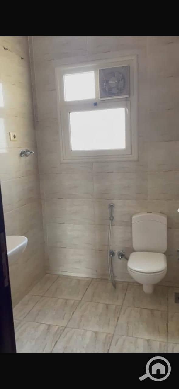 6 WhatsApp Image 2025-12-07 at 11.44. 34 AM (6). jpeg