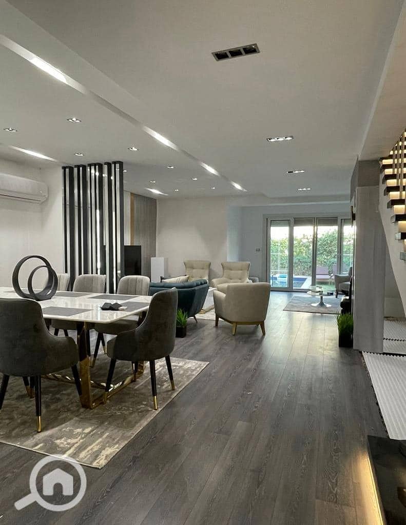 14 441031183_2722722994555726_3205647694124490852_n. jpg