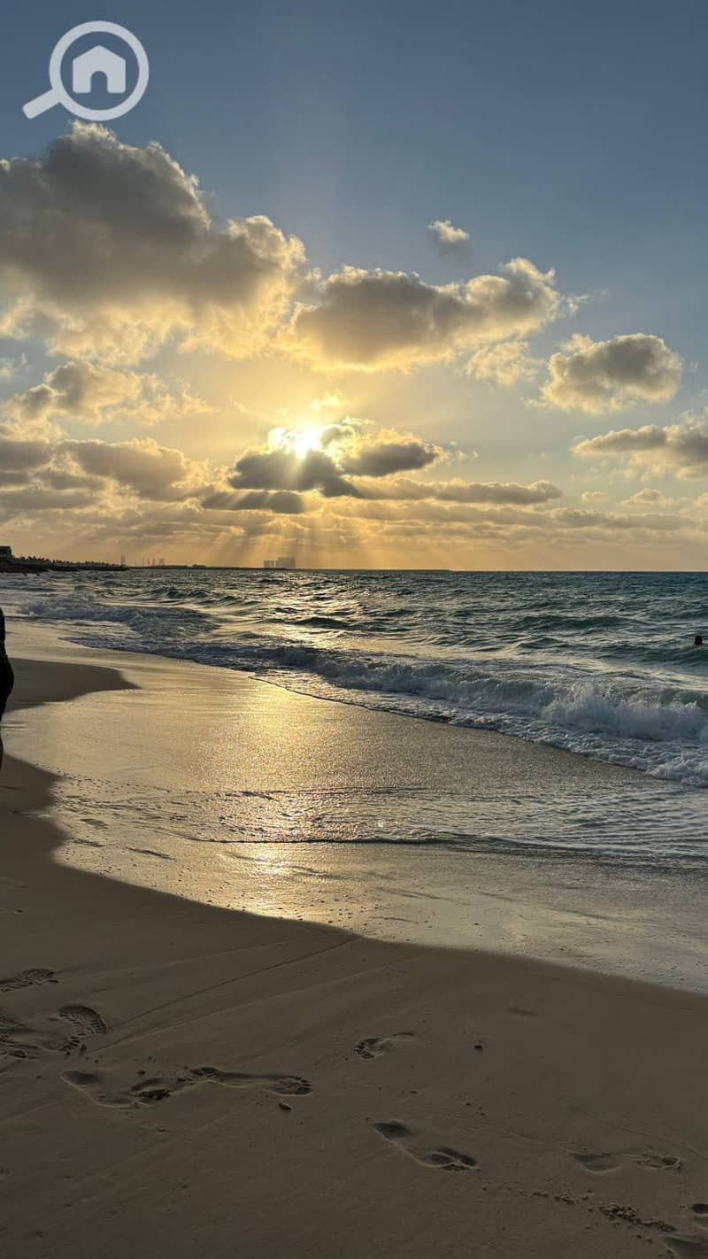 23 WhatsApp Image 2025-12-07 at 11.42. 13 AM. jpeg