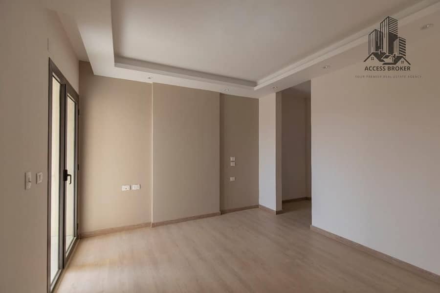 4 WhatsApp Image 2025-12-07 at 01.48. 27_e2591118. jpg