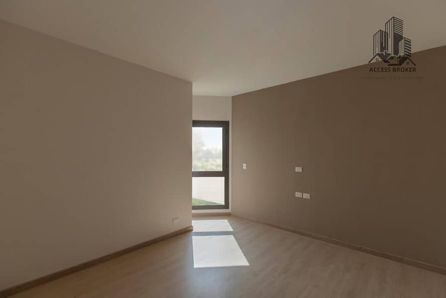 5 WhatsApp Image 2025-12-07 at 01.48. 28_44eb0e21. jpg