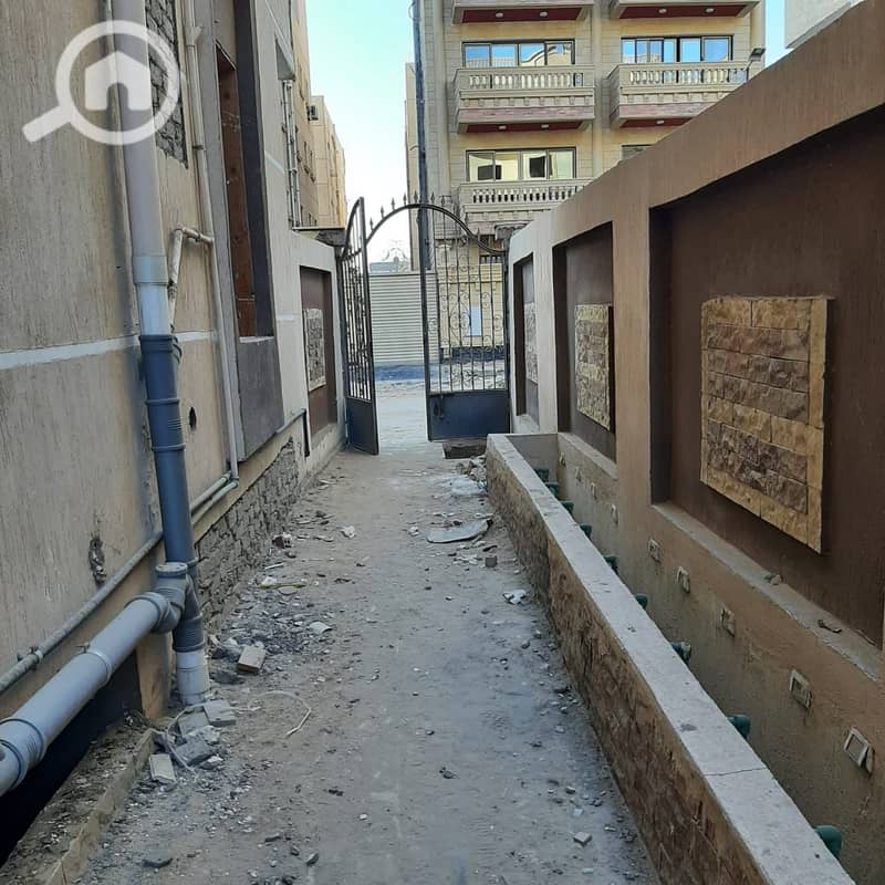 12 WhatsApp Image 2025-12-06 at 15.46. 21 (4). jpeg