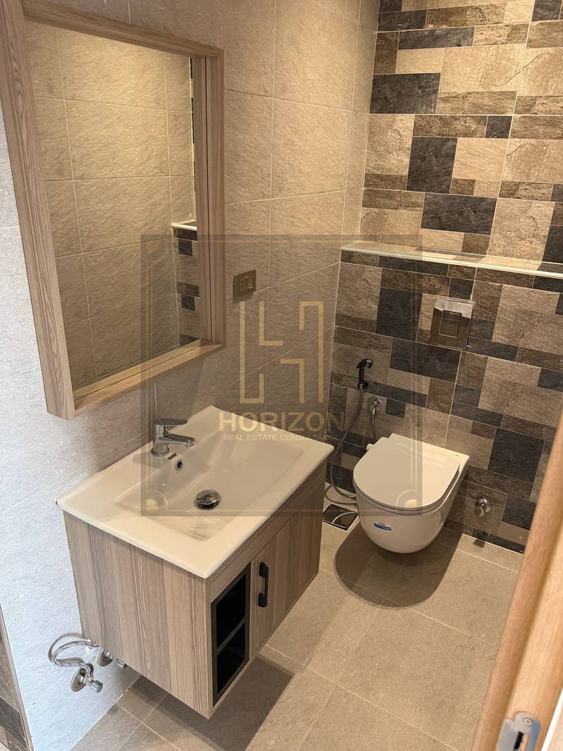 5 WhatsApp Image 2025-12-07 at 12.24. 29 PM. jpeg