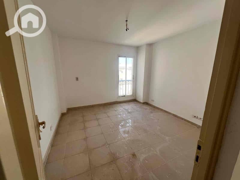 14 daef531d-9817-4e95-829d-f4257f14e079. jpg