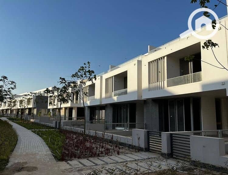 8 WhatsApp Image 2022-11-19 at 3.39. 15 PM (1). jpeg