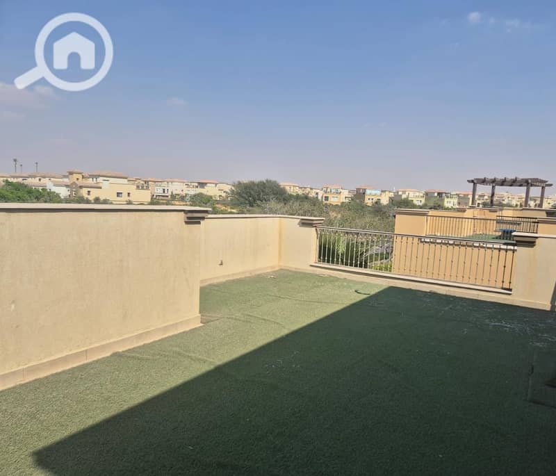 10 1154068a-7089-4265-a2e8-6c223a9a0e8b. jpg