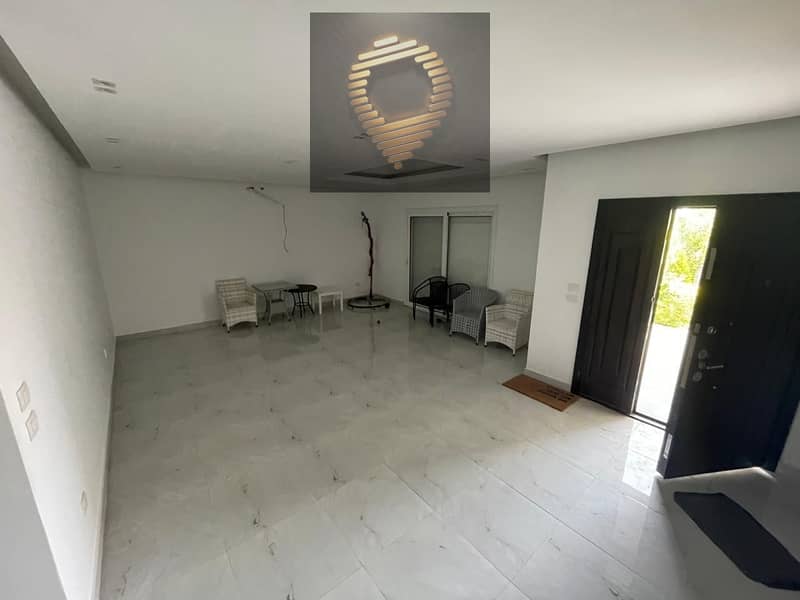 11 WhatsApp Image 2025-09-18 at 16.30. 40_c32af60f. jpg