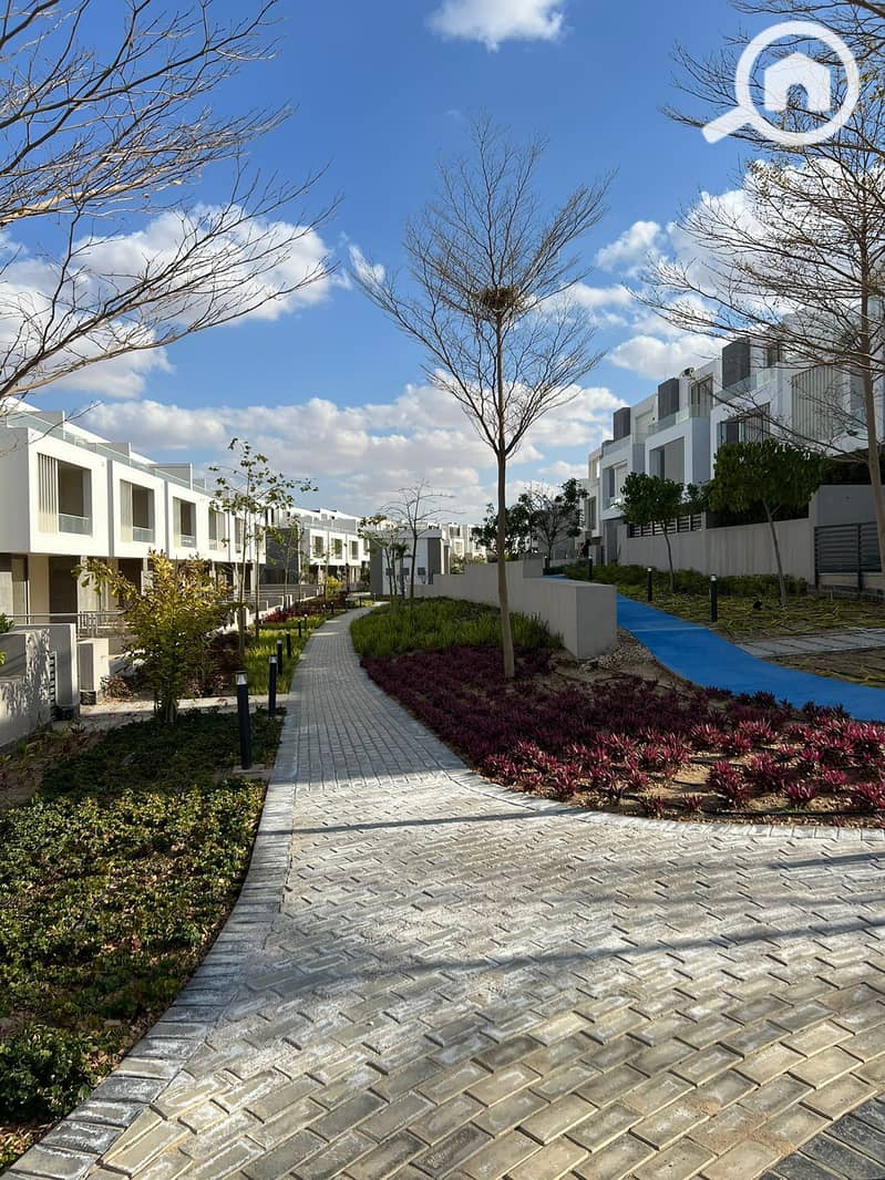 16 WhatsApp Image 2024-10-22 at 1.02. 47 PM (1). jpeg