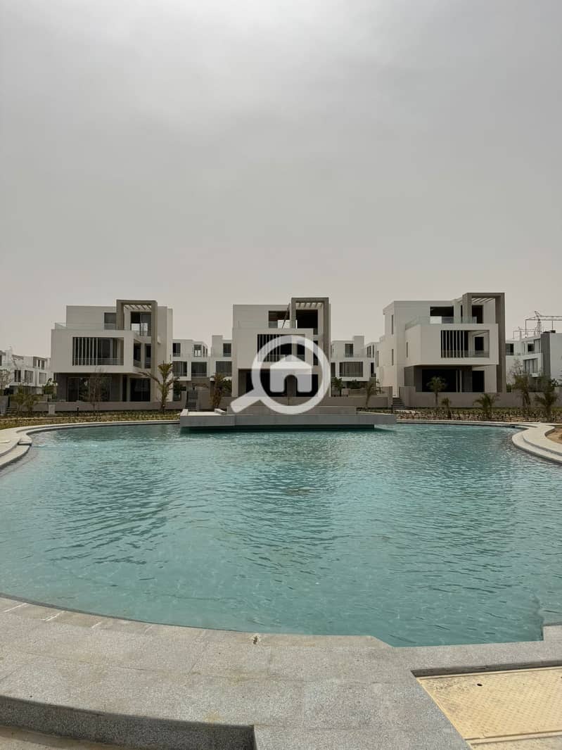 25 WhatsApp Image 2024-10-22 at 1.03. 28 PM. jpeg