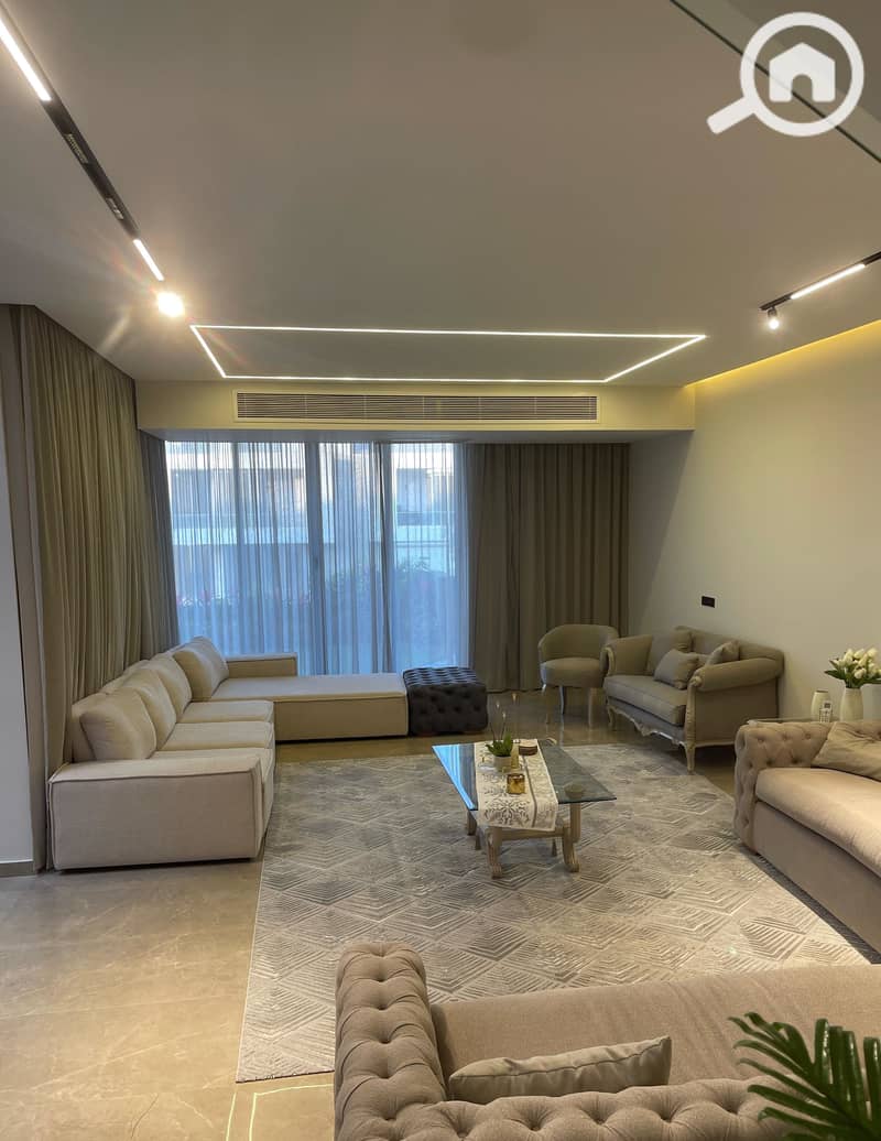 11 WhatsApp Image 2025-11-06 at 14.58. 31_826bb66f. jpg