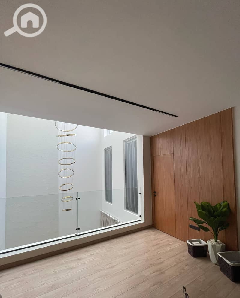 12 WhatsApp Image 2025-11-06 at 14.58. 31_b71584ca. jpg