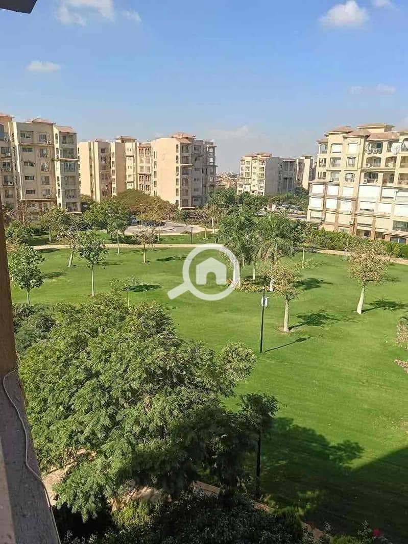 4 b194e014-a3f4-4d68-85cb-b3ca732d5a04. jpg