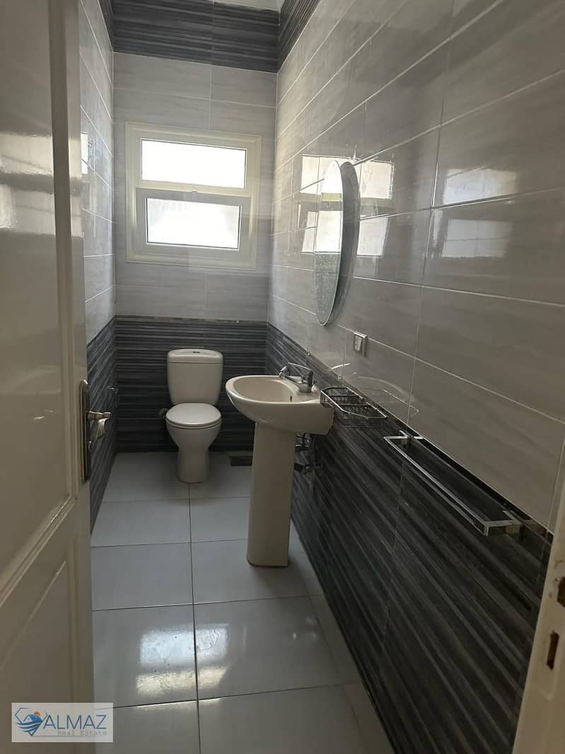 10 WhatsApp Image 2025-12-06 at 1.22. 27 PM. jpeg