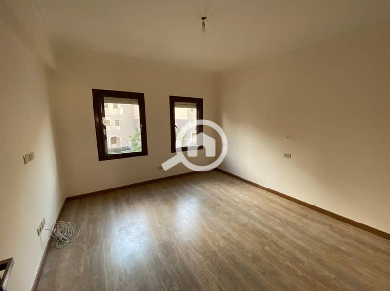 13 14a7b843-4bfc-4bf6-aa54-d14406da2bf8. jpg