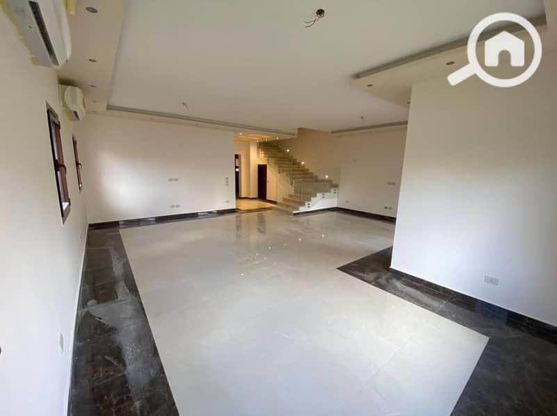 14 a91ca69d-7f08-4b95-886c-fcf1e8ac8095. jpg