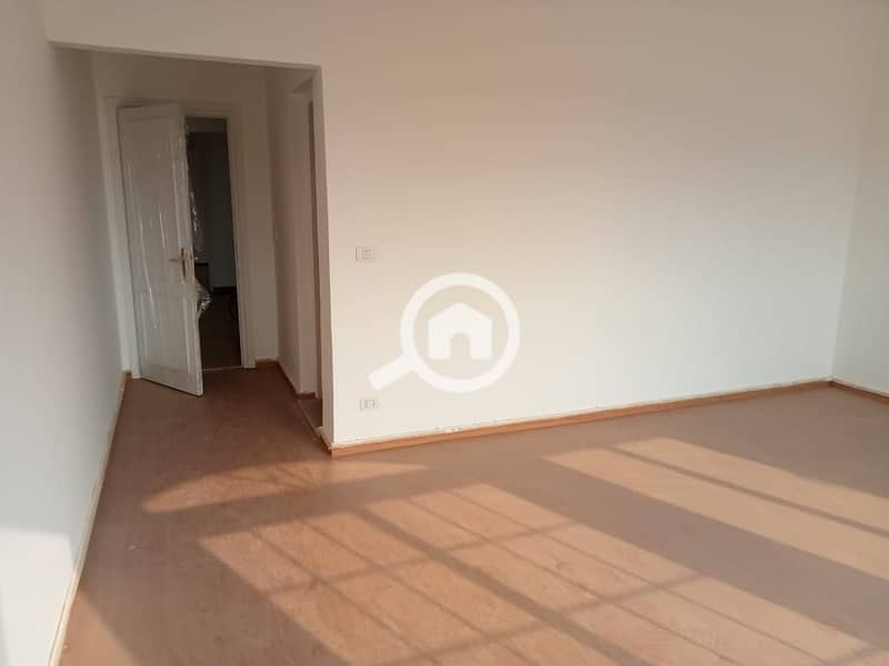 11 bc3db46a-56e9-4235-9c80-2c9a8ff696f9. jpeg