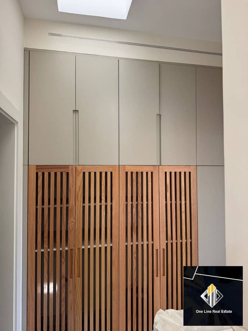 4 27589728-2bdd-419c-b81e-d4b73d654f1d. jpeg