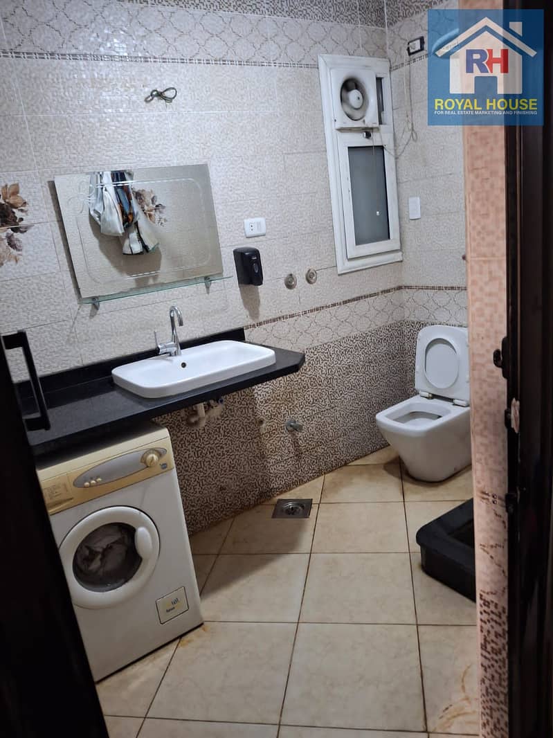 15 e20684c3-5bcb-46f1-8606-05b90404b147. jpeg